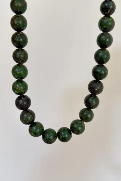 dark green choker