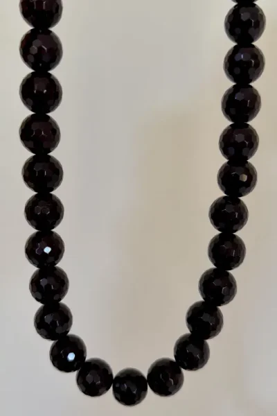 black choker