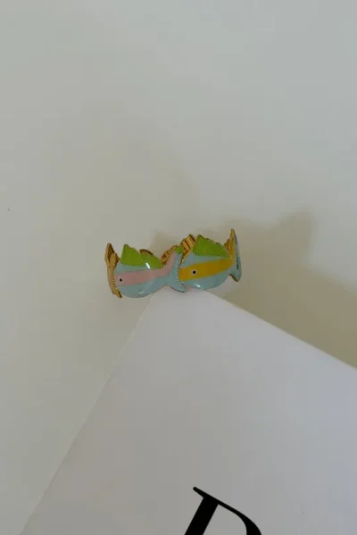 Fish bangle