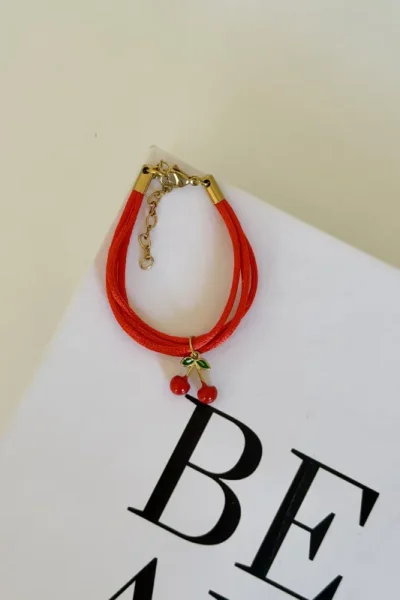 red 17