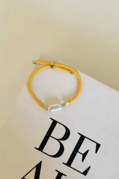 yellow 4