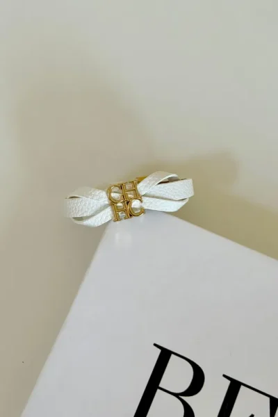 White CH
