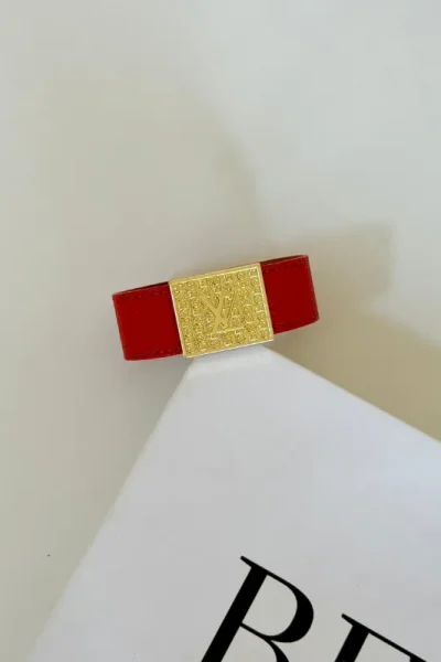 red lv